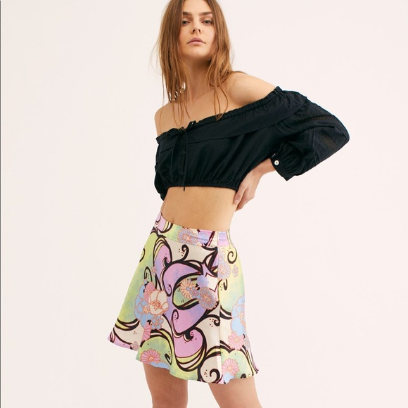 Free People Dresses & Skirts - Free People Phoebe Printed Mini Skirt Size 4 NWT